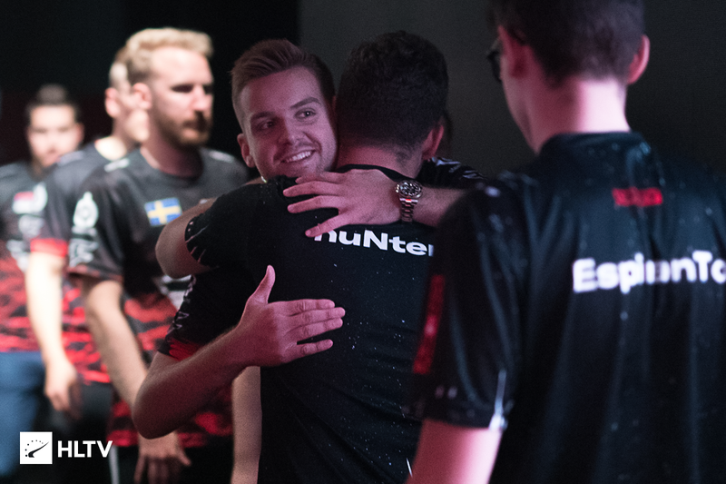 被击败但仍然光荣 x2！ Jee 的 4 次击杀无效，但 NAVI 的铁血防守让他们从 1-2 反弹，战胜了 TyLoo 。